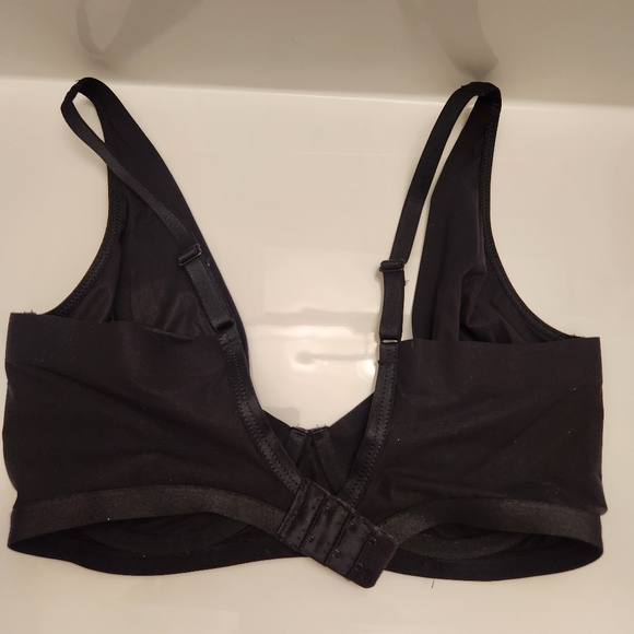 B.tempt'd Bra Size 34DD - Picture 3 of 4